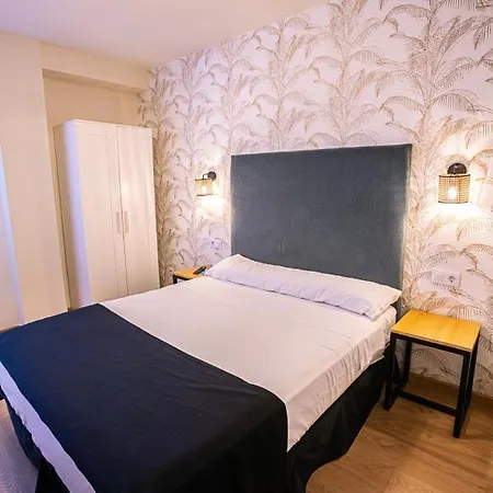 Complejo Roma 2* Aldeanueva del Camino