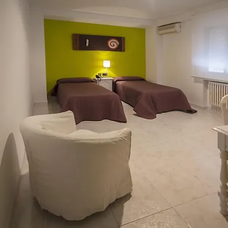 Complejo Roma Gæstehus 2*