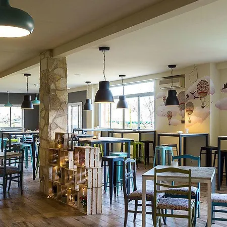 Complejo Roma Aldeanueva del Camino