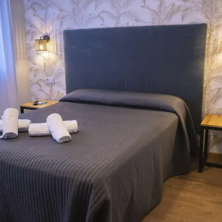 Complejo Roma Aldeanueva del Camino