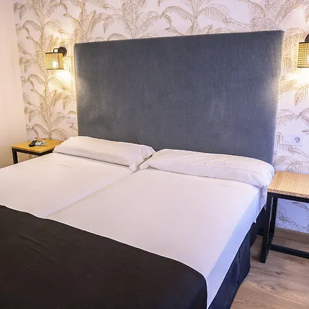 Complejo Roma Guest house 2*