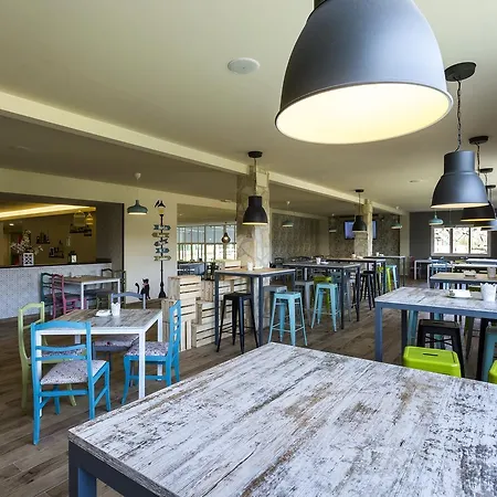 Complejo Roma Aldeanueva del Camino