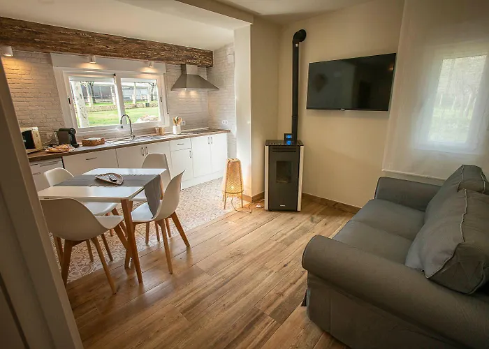 Complejo Roma Pensión Aldeanueva del Camino