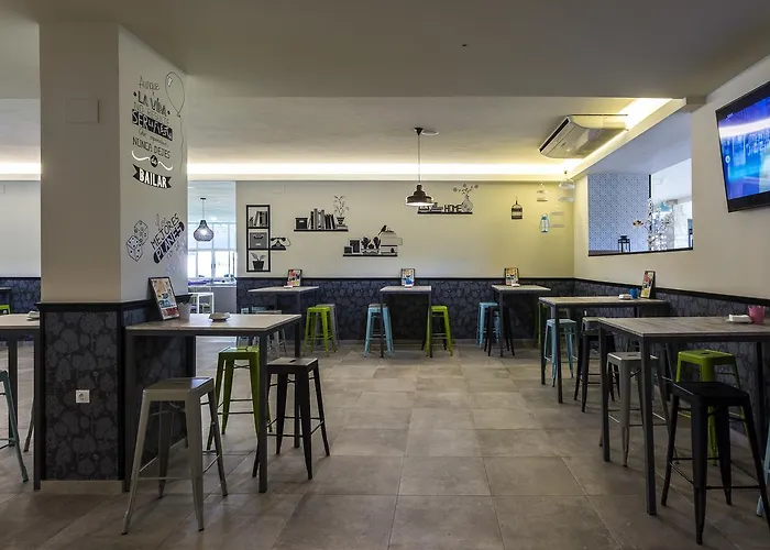 Complejo Roma Aldeanueva del Camino